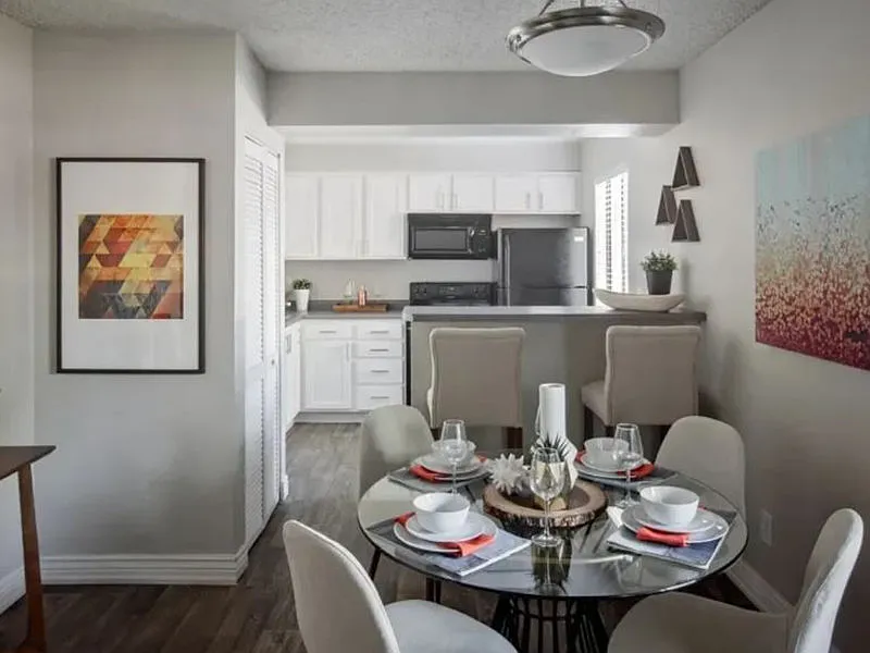Enclave at Redwood — Photo 2