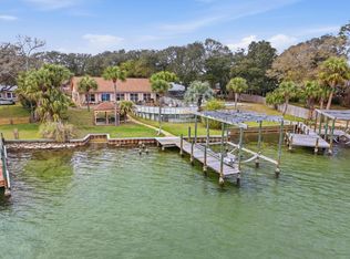 144 Monahan Dr, Fort Walton Beach, FL 32548