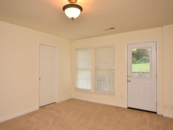 4th image of 50 Heritage Oak Way