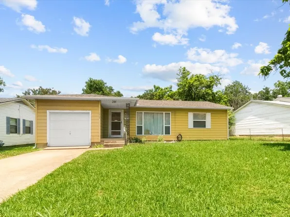 2311 Anderson St, Irving, TX 75062