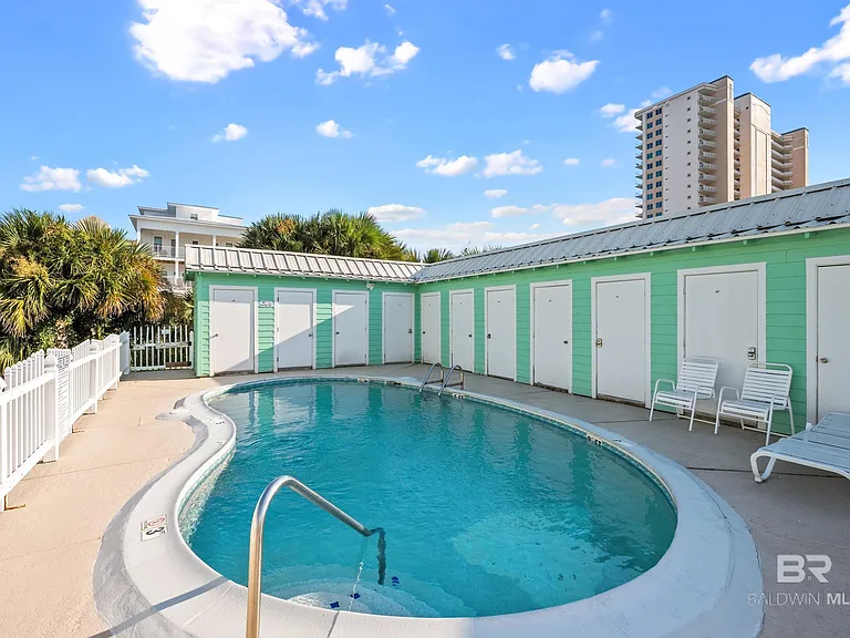 979 W Lagoon Ave #1A — Photo 4