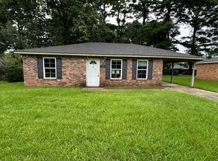 17325 Ashton Ave, Greenwell Springs, LA 70739