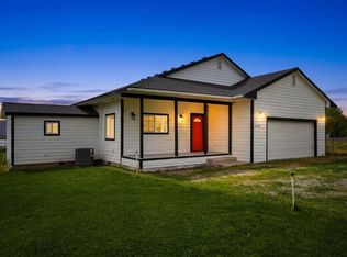 129601 W Swain Rd, Prosser, WA 99350