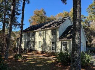 4501 Nantucket Dr SW, Lilburn, GA 30047