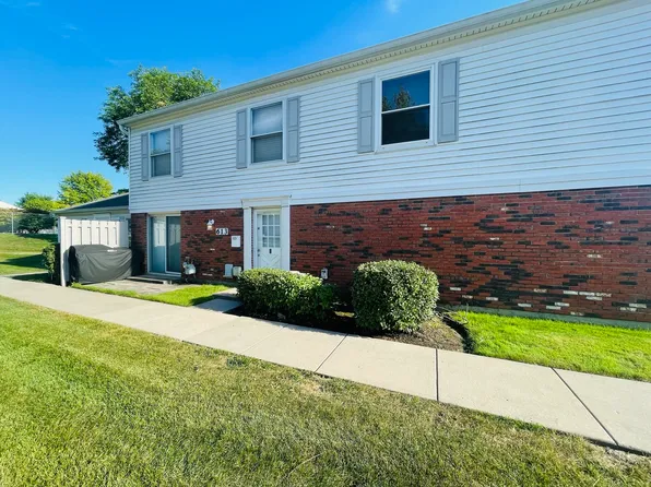 613 Academy Ct, Schaumburg, IL 60194