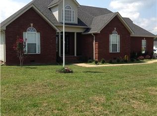 190 Hazelnut Ln, Unionville, TN 37180
