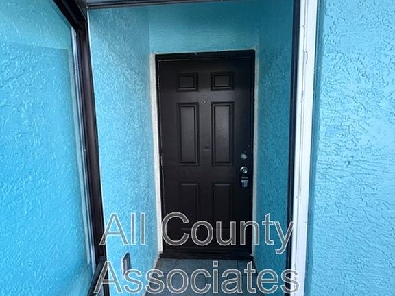 2nd image of 6431 Drexel Dr APT 8