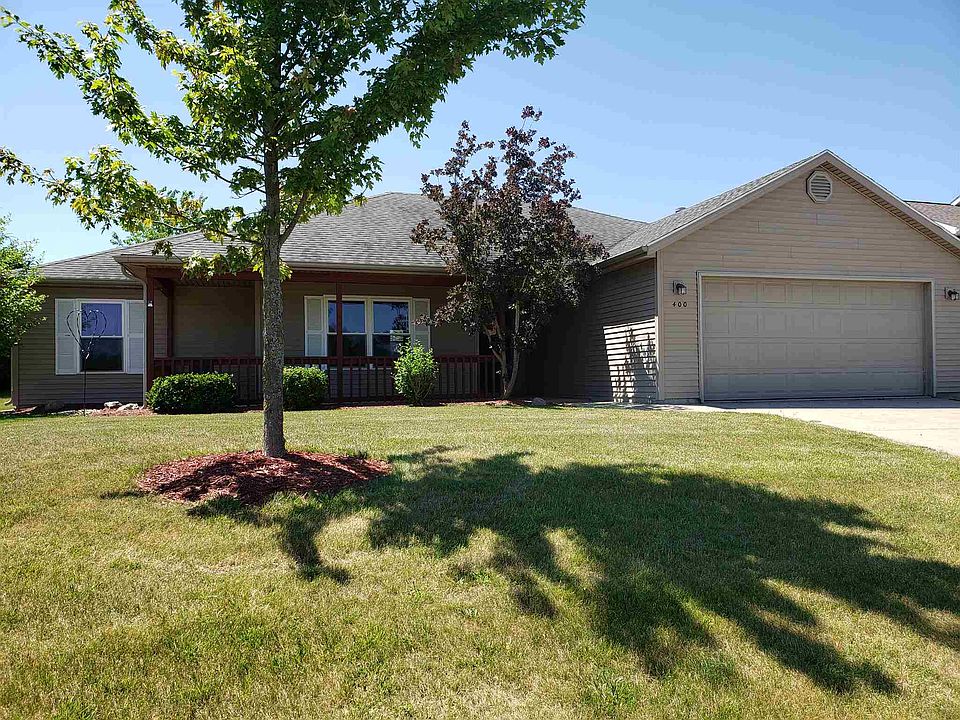 1st image of 400 Riverview Dr
