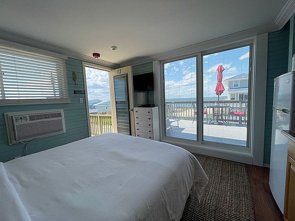 4th image of 78 E Bayview Ave #5
