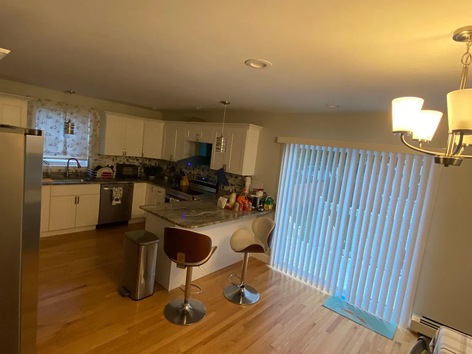 182-184 Rounds Ave — Photo 2