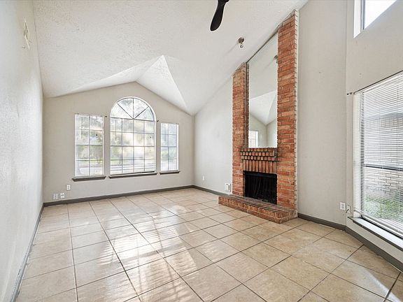 2nd image of 10714 Buffalo Bend Dr
