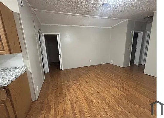 10553 Bay Hills Cir — Photo 14