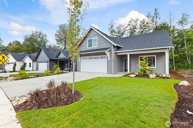 3rd image of 2968 Cedar View Way