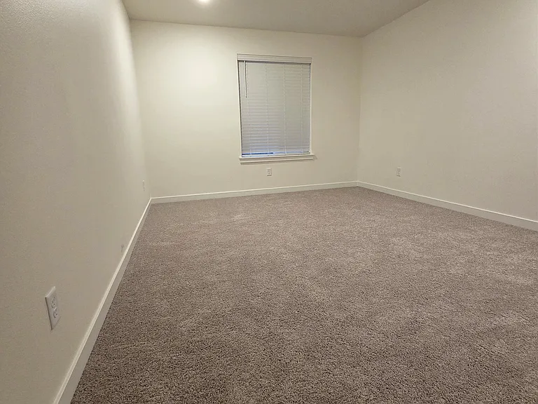 12115 15th Ct SE — Photo 18