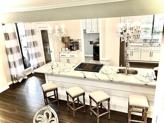 5th image of 1023 Villa Court Dr