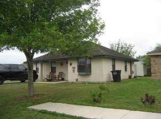 524 E Adams Ave, Alton, TX 78573