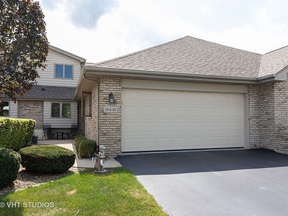 1st image of 18446 Lakeview Cir W