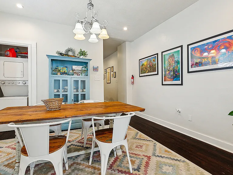 819 Olga St — Photo 18