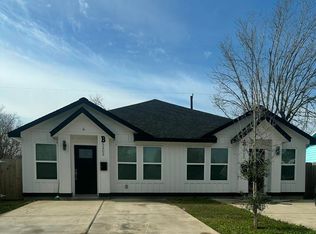 5202 Northridge Dr #B, Houston, TX 77033