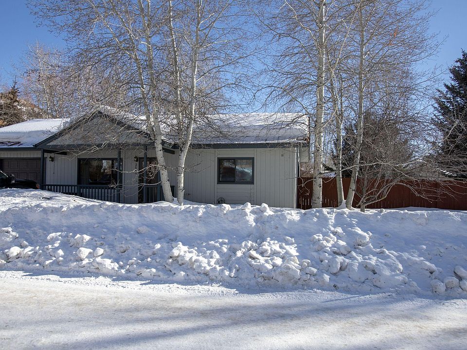 1st image of 2060 Corner Creek Ln