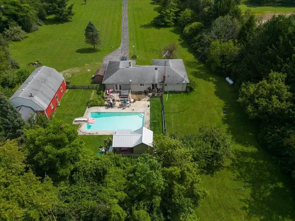 1880 State Route 56 NW, London, OH 43140