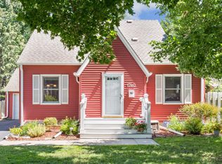 1740 Simpson St, Falcon Heights, MN 55113