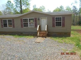 454 Hayshed Rd, Madison Heights, VA 24572