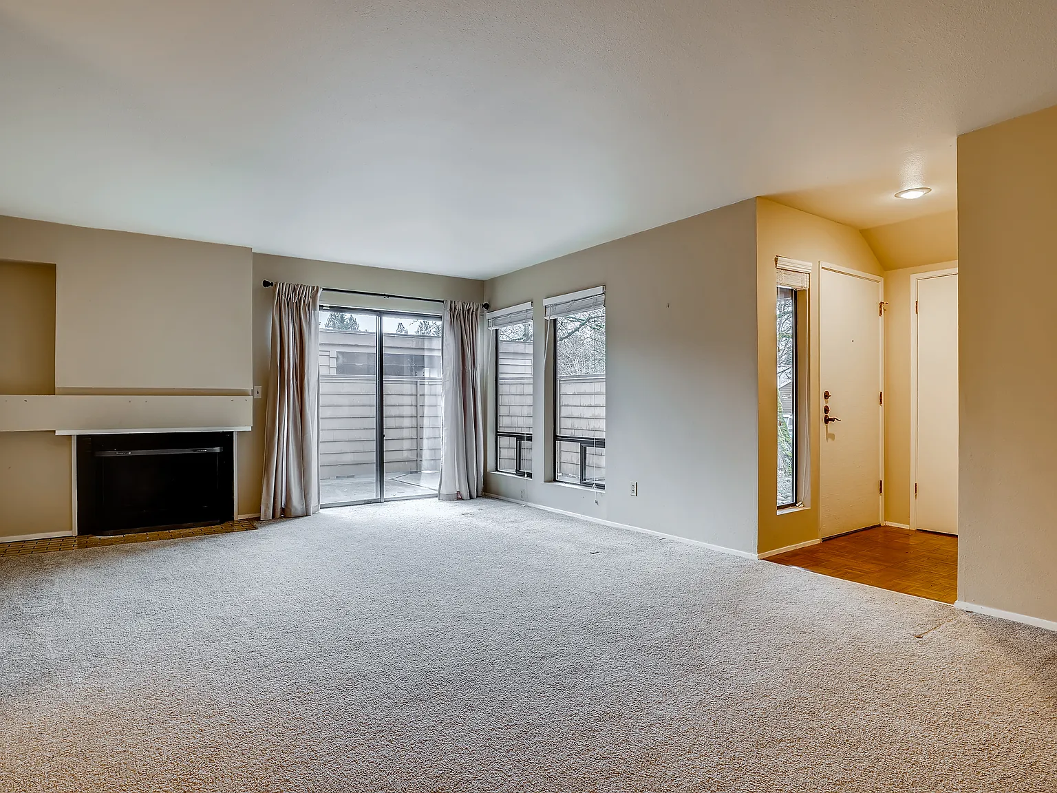 11506 NE 128th St Unit #17, Kirkland, WA 98034 — Photo 4