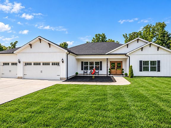 3rd image of 34516 Buckner Hills Rd