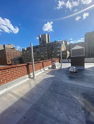 Rented by MOTION New York | media 12