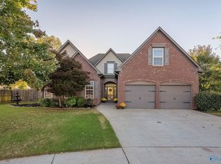 4 Crimson Cloud SW, Huntsville, AL 35824