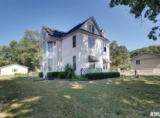 1931 N 5th St, Quincy, IL 62301