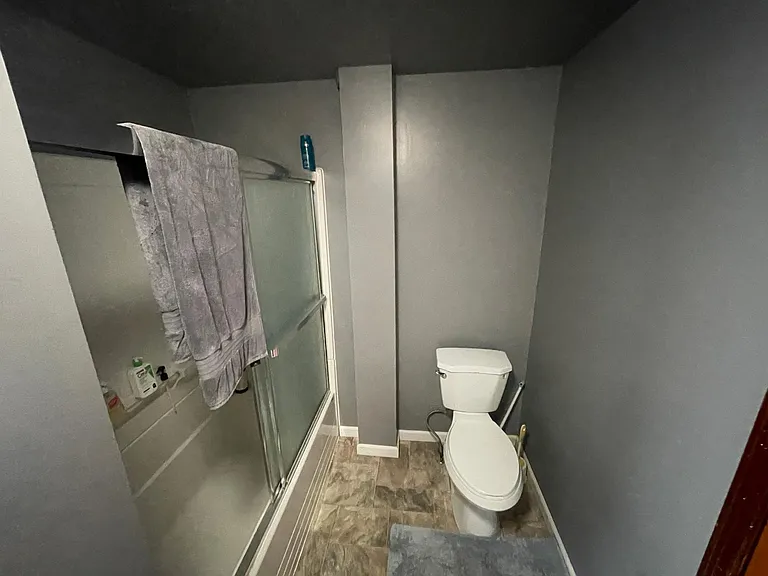 2105 Military Rd — Photo 7