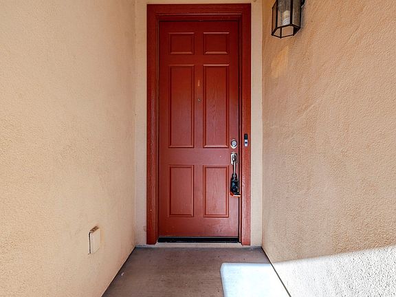 4th image of 548 W Camino Parrilla