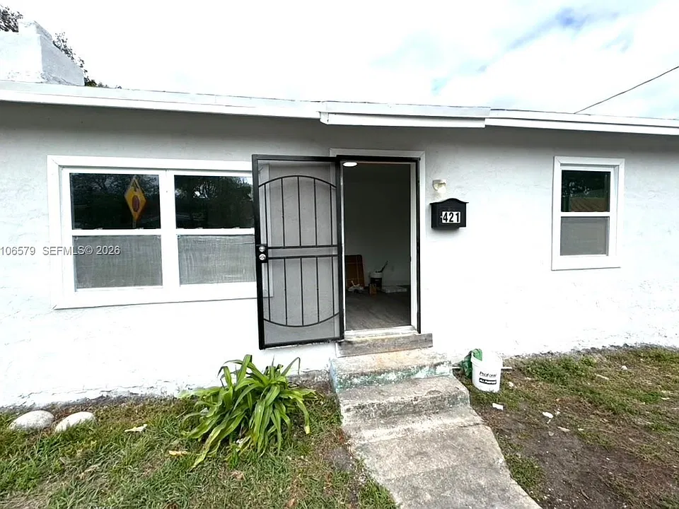 421 NW 77th St
