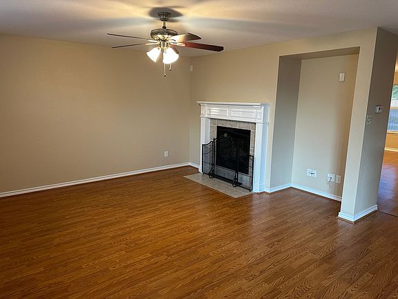 5th image of 334 Bob White Dr