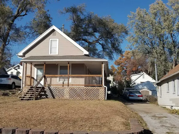 5832 Dorcas St, Omaha, NE 68106