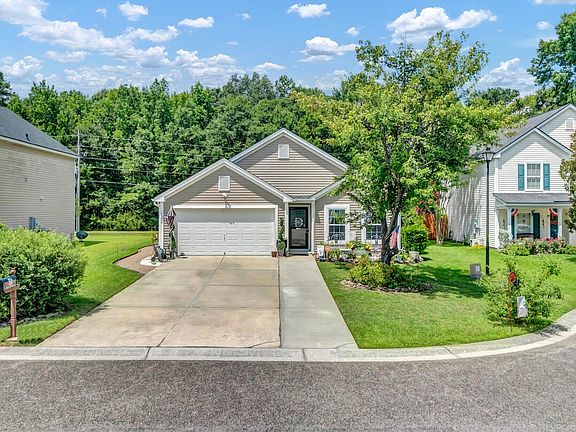 2nd image of 1202 Catbird Ct