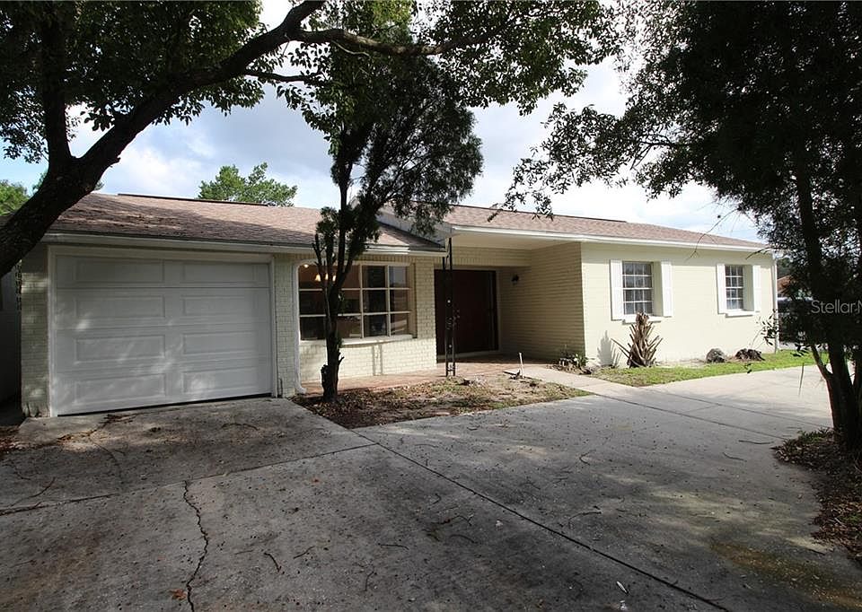 1st image of 1015 Kettles Ave