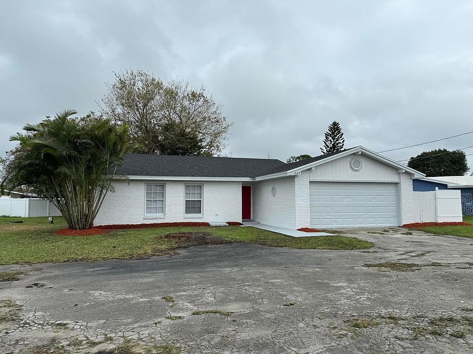 1st image of 747 E Prima Vista Boulevard