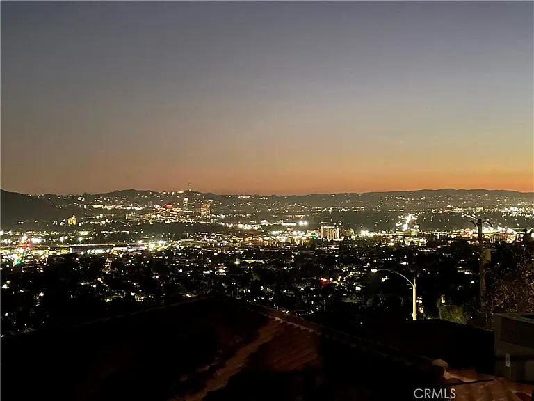 1345 Paseo Redondo — Photo 32