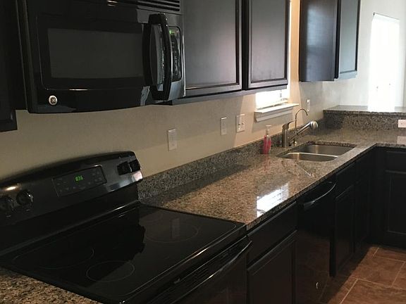 entertainer's kitchen