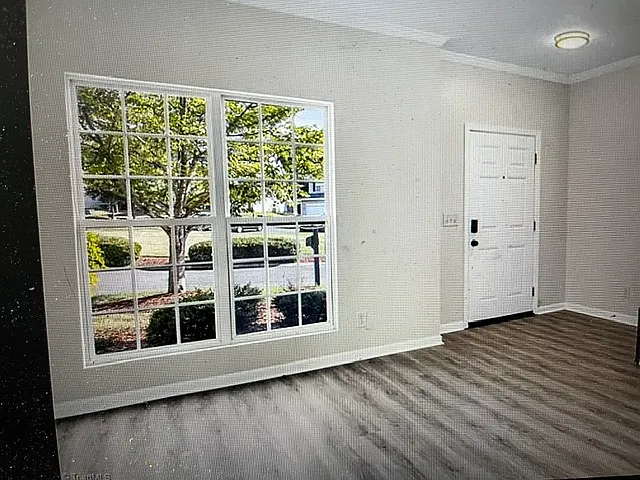 1924 Munn Cir — Photo 11