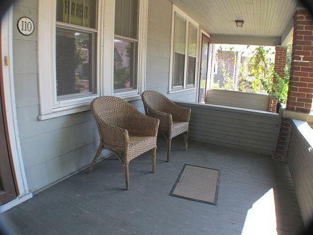 1st image of 110 E Lakeview Ave