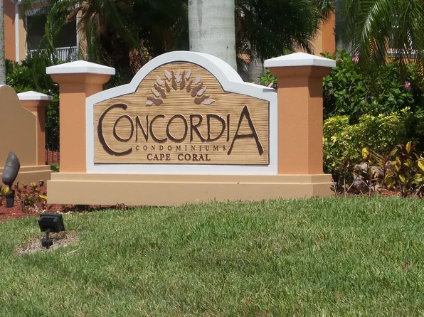 1813 Concordia Lake Cir Unit 2008, Cape Coral, FL 33909