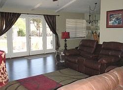 3rd image of 4326 Crescent Dr