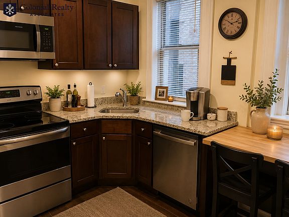 2nd image of 1473 Beacon St #21