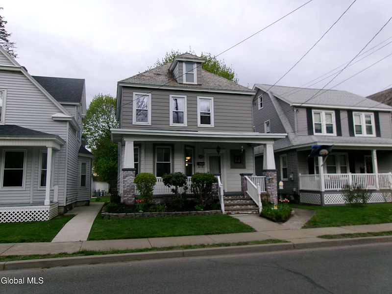 2nd image of 106 Vley Road
