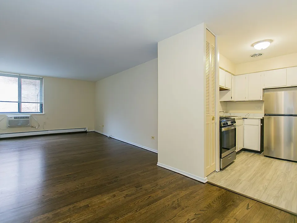 Lincoln Park Living!