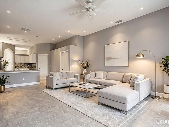 4th image of 12834 Woodbury Glen Dr